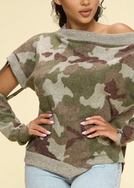 WinWin Camo Print Off The Shoulder Sweater (Olive/Rust/Grey) WT13060