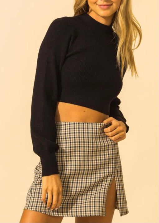 Double Zero Knit Crop Top Sweater (Black) DZ22A049